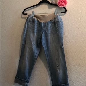 Cropped maternity jeans